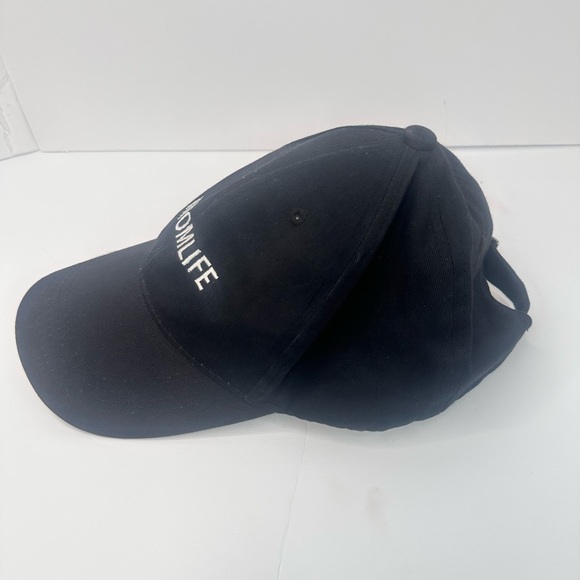 Black‎ #MOMLIFE Cap - Picture 3 of 9